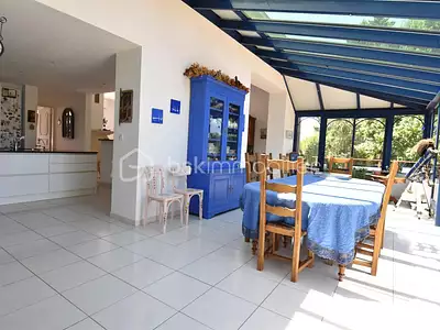 Maison, 303 m²