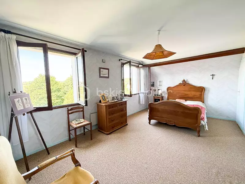 Maison, 180 m²