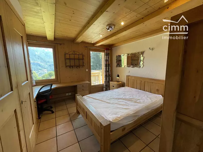 Maison, 240 m²