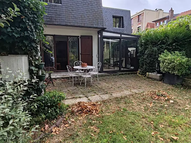 Maison, 83 m²