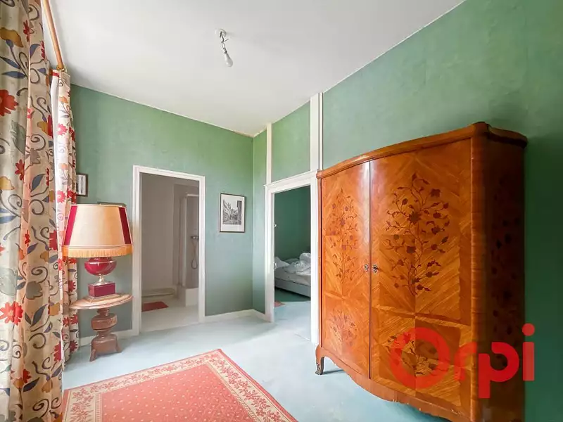 Maison, 253 m²