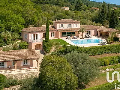 Maison, 320 m²