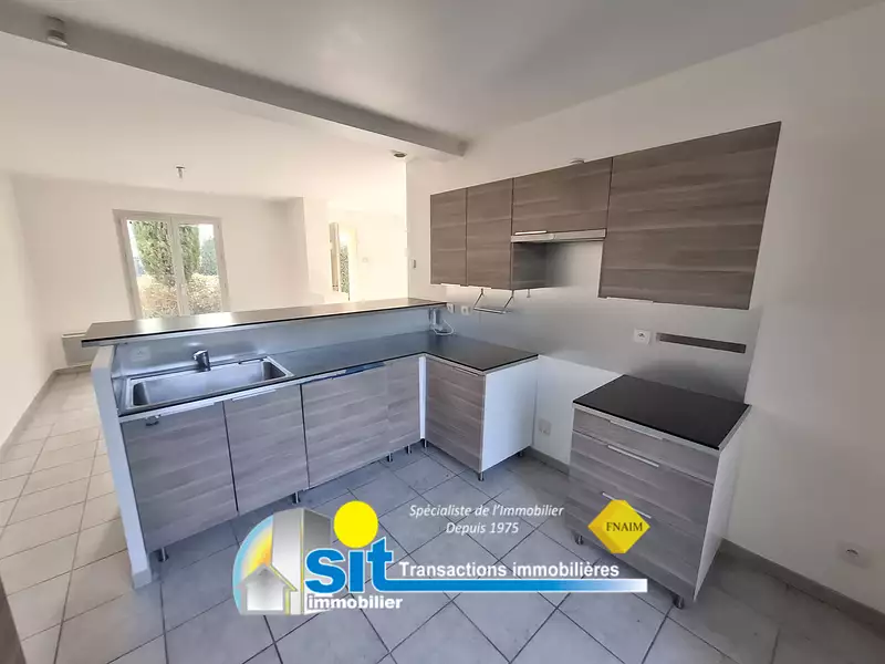Maison, 117 m²
