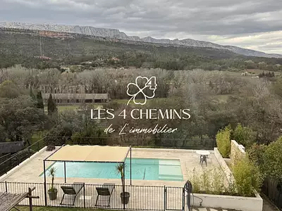 Maison, 220 m²