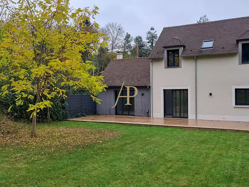 Maison, 163 m²