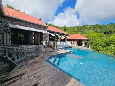 Maison, 261 m²