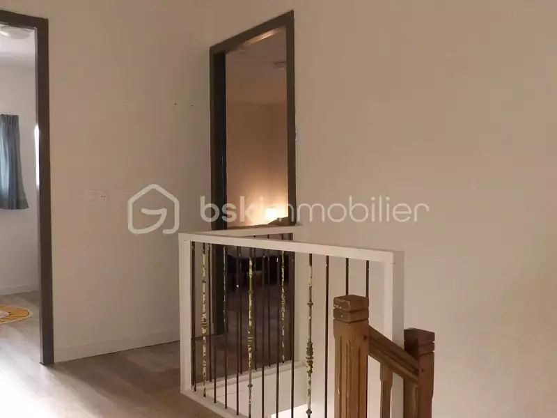 Maison, 180 m²