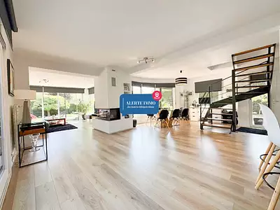Maison, 141 m²