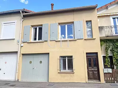 Maison, 94 m²