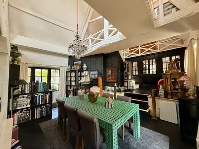 Maison, 250 m²