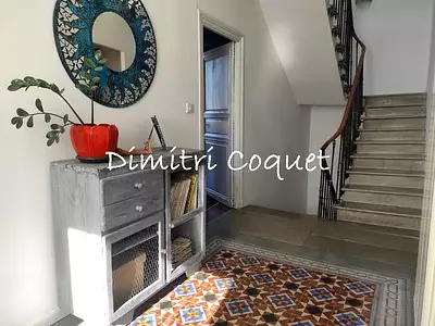 Maison, 242 m²