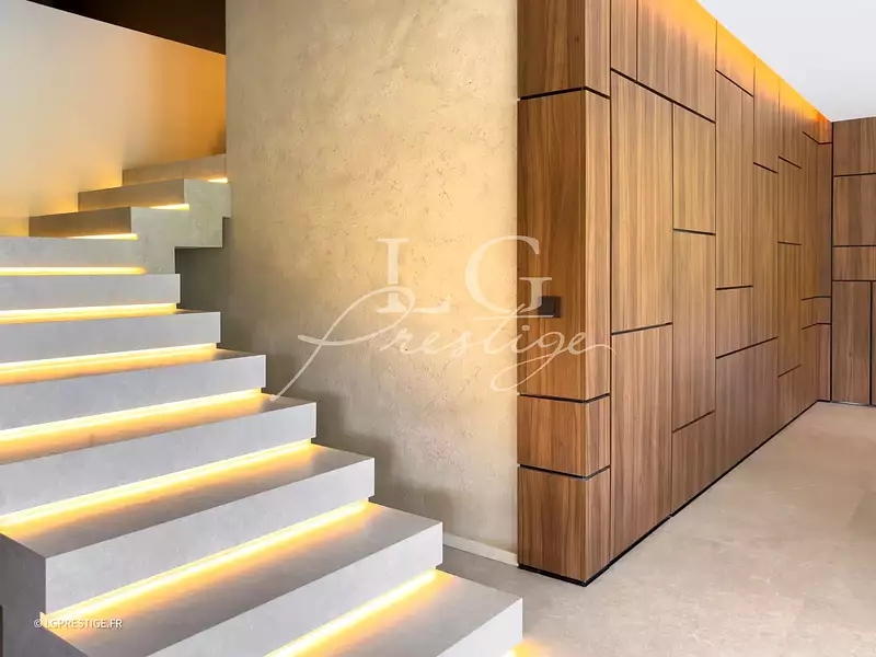 Maison, 318 m²