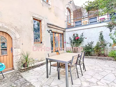 Maison, 270 m²