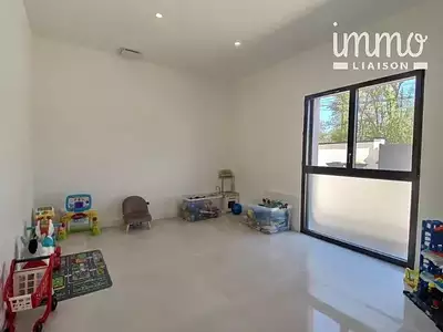 Maison, 210 m²