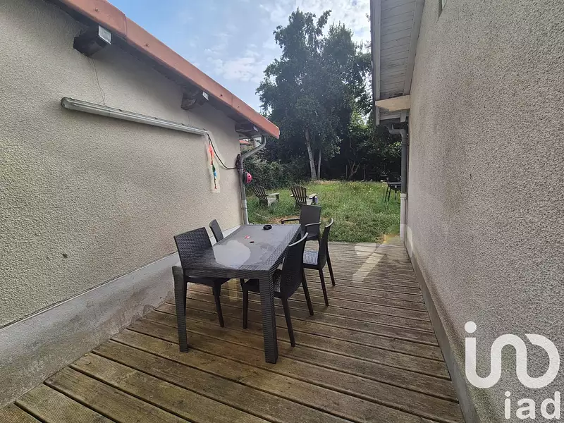Immeuble, 230 m²
