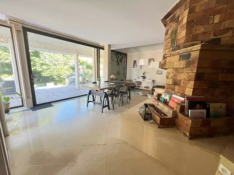 Maison, 210 m²