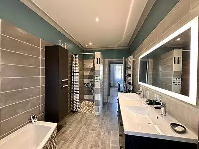 Maison, 180 m²