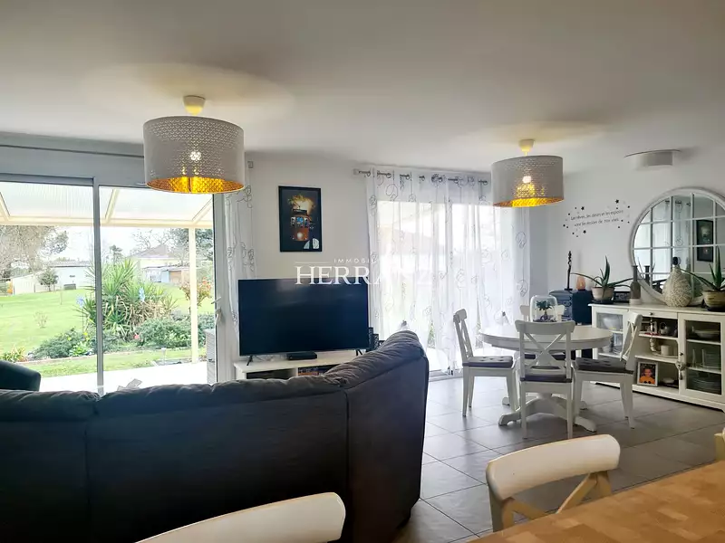 Maison, 128 m²