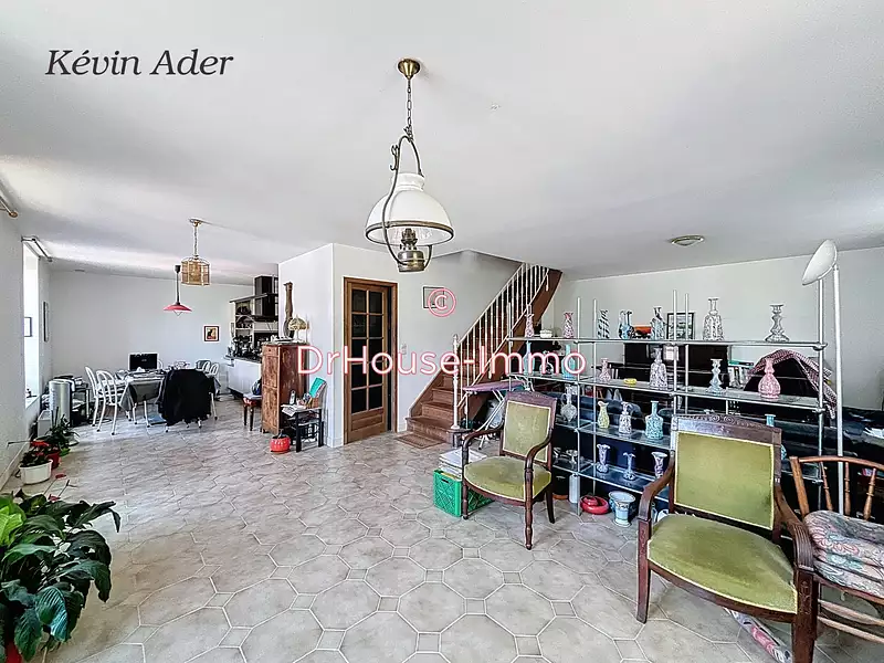 Maison, 328 m²