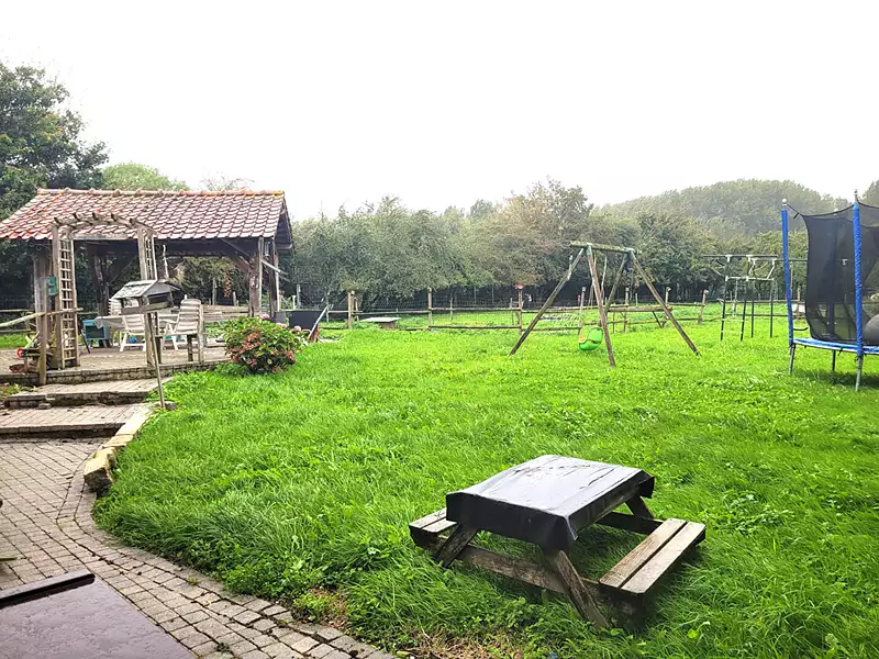Maison, 225 m²