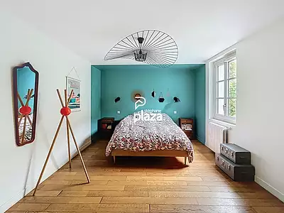 Maison, 240 m²
