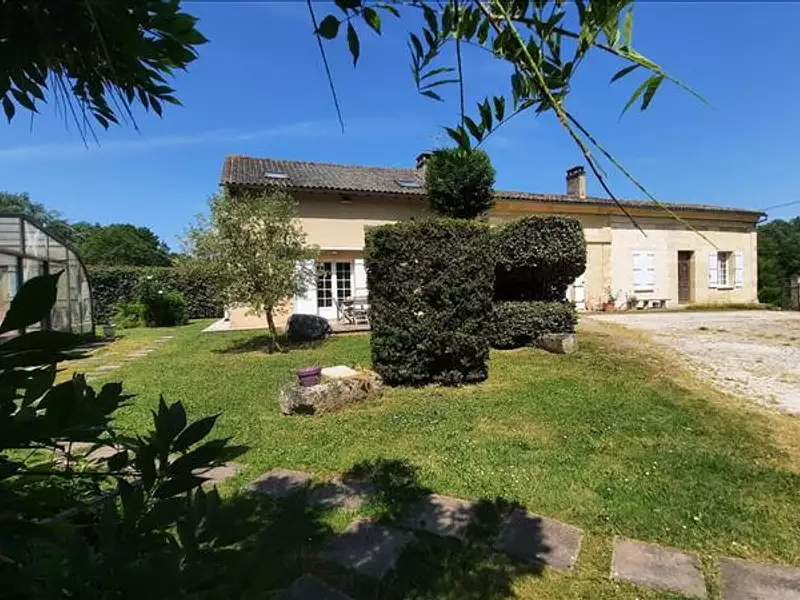 Maison, 270 m²