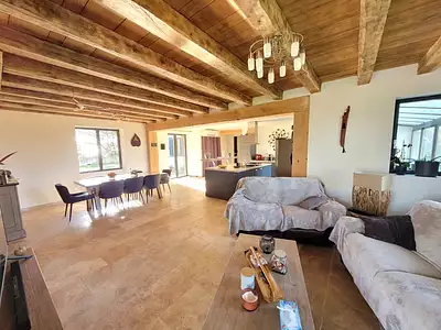 Maison, 355 m²