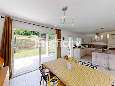 Maison, 117 m²