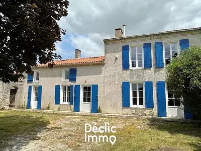 Maison, 338 m²