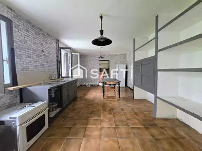 Maison, 180 m²