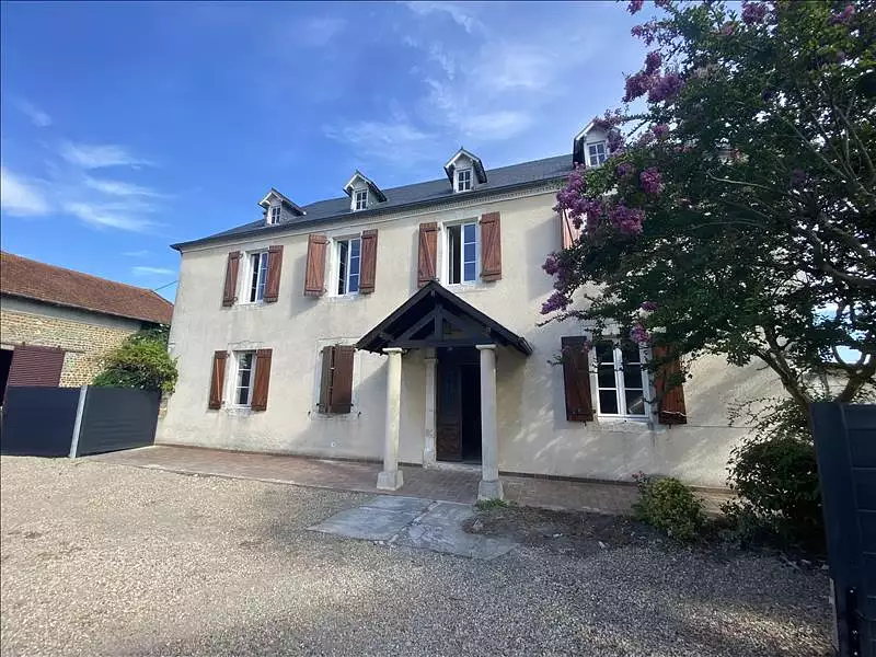 Maison, 179 m²