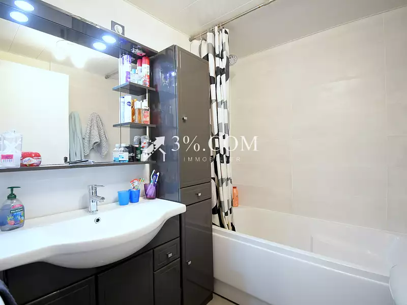 Maison, 92 m²