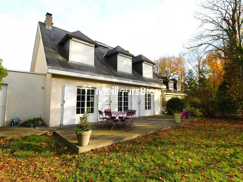 Maison, 124 m²