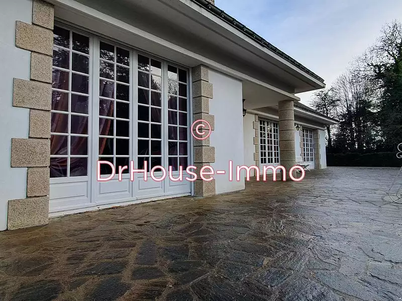 Maison, 230 m²