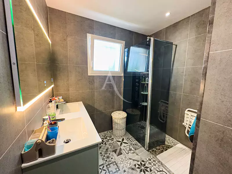 Maison, 118 m²