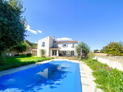 Maison, 158 m²