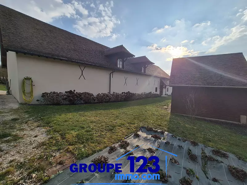 Maison, 207 m²