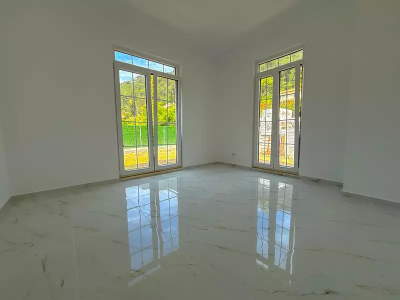 Maison, 180 m²