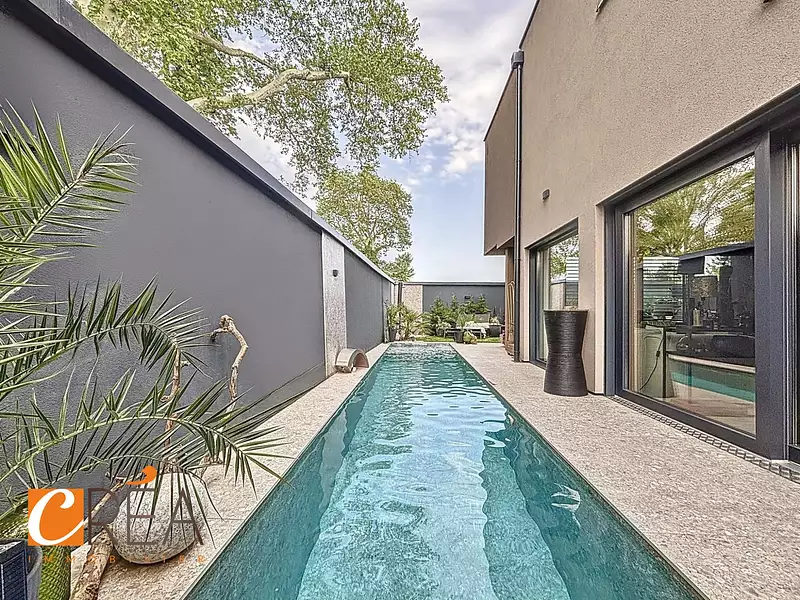 Maison, 145 m²