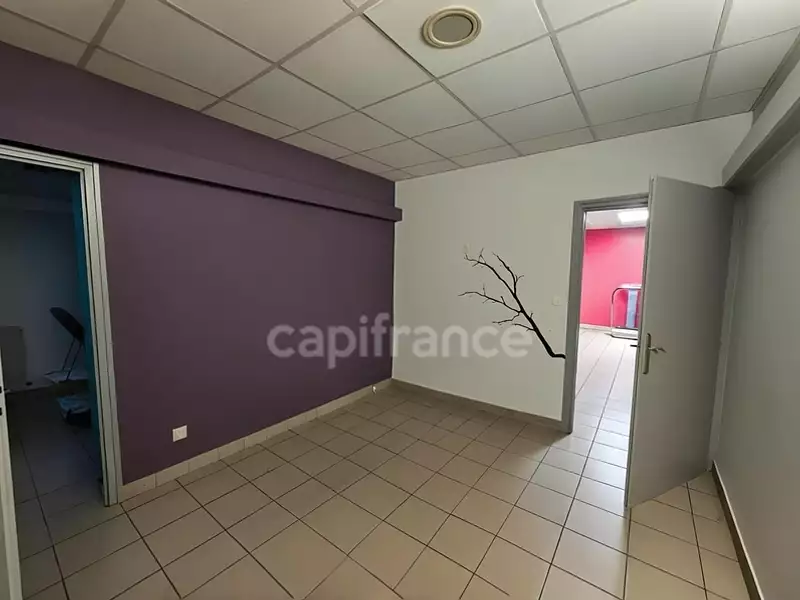 Immeuble, 460 m²