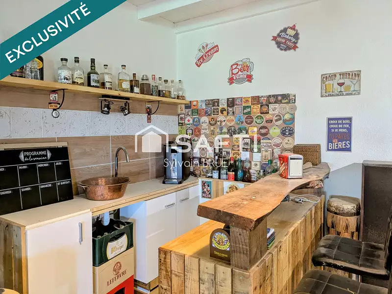 Maison, 179 m²
