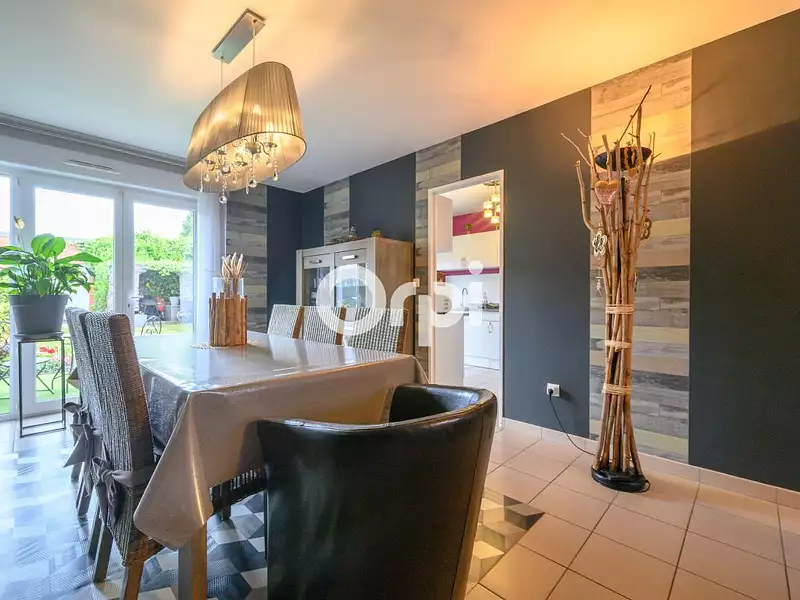 Maison, 98 m²