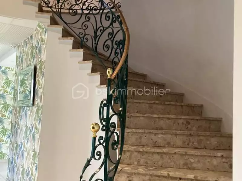 Maison, 310 m²
