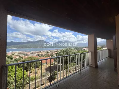 Maison, 258,55 m²