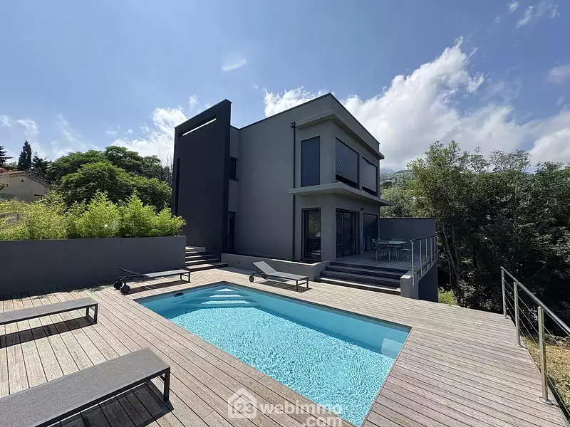 Maison, 145 m²