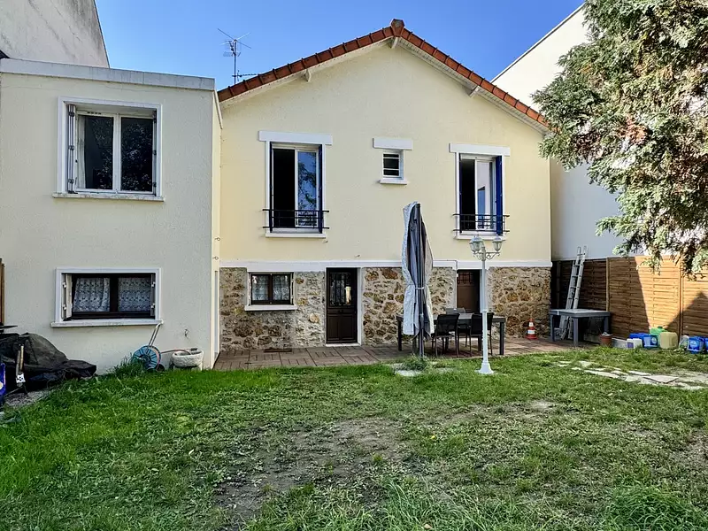 Maison, 102 m²