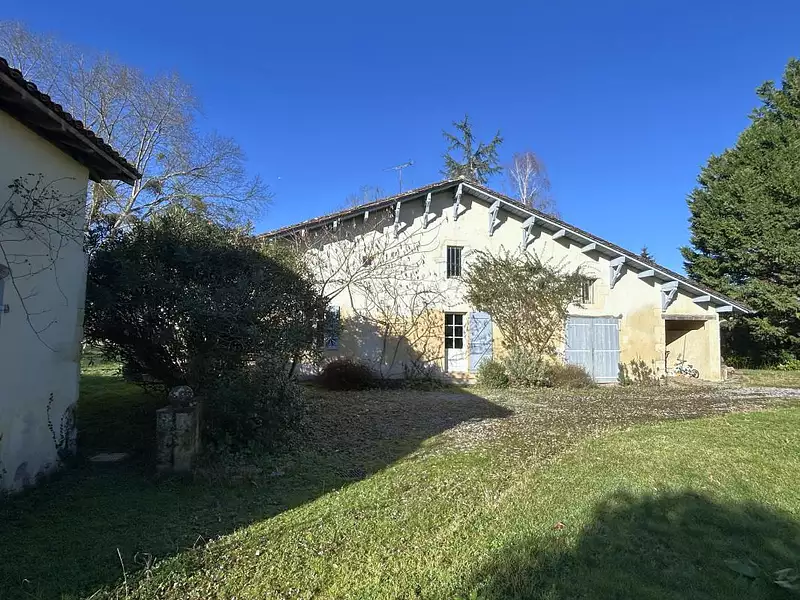 Maison, 218 m²