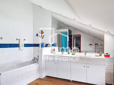 Appartement, 162,2 m²