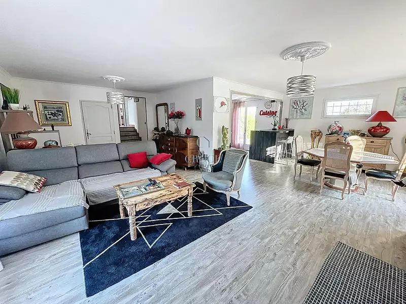 Maison, 170 m²