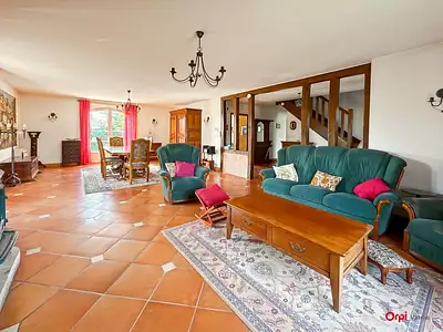Maison, 180 m²